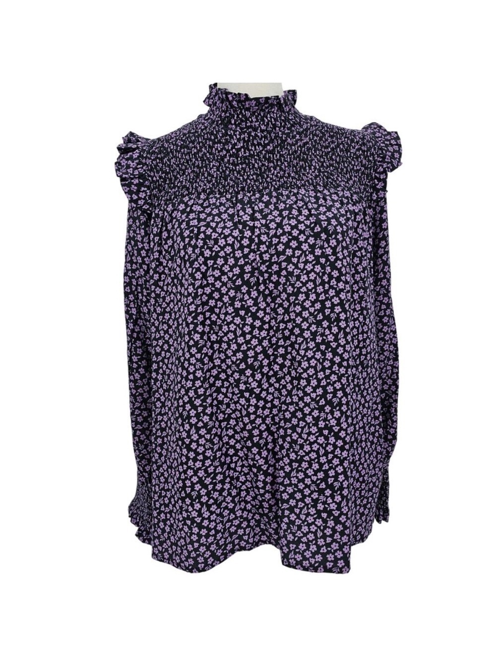 NWT Barbour Womans size 4
Midhurst Top Navy/Purple Floral Coast to Country Sz 6
